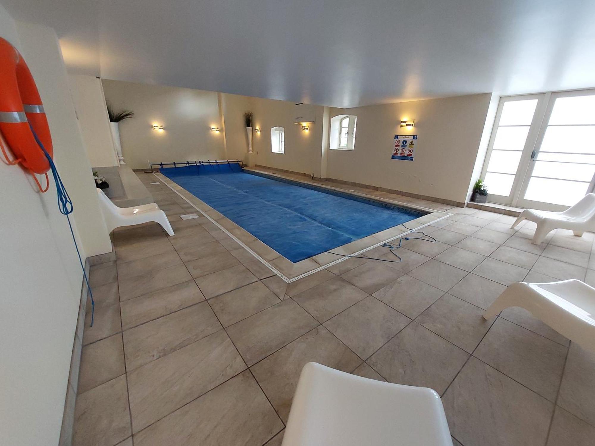 Old Brewery Home With Pool And Gym Access Oakhill ภายนอก รูปภาพ